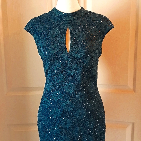 🍸Gorgeous Teal Lace & Sequin Cocktail Sheath Dress Size 4 - Picture 2 of 9